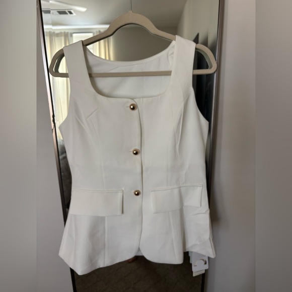 Commense White Set - Picture 2 of 4